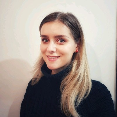 Isabela Neague PR Manager at The Conqueror
